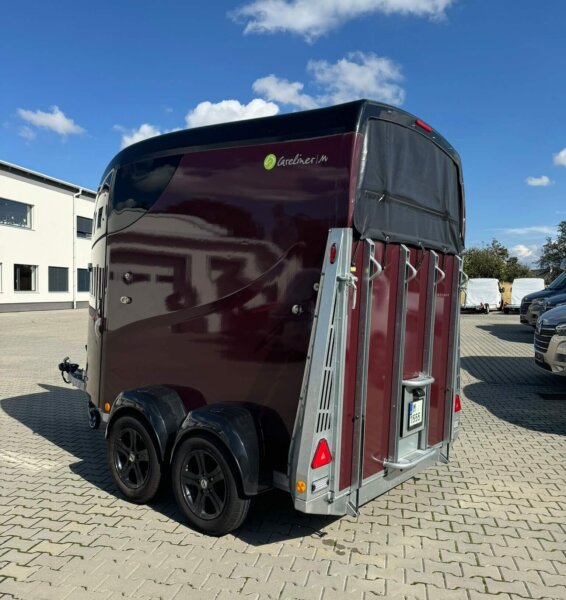 PŘÍVĚS CARELINER PARAGAN HORSEBOXES
