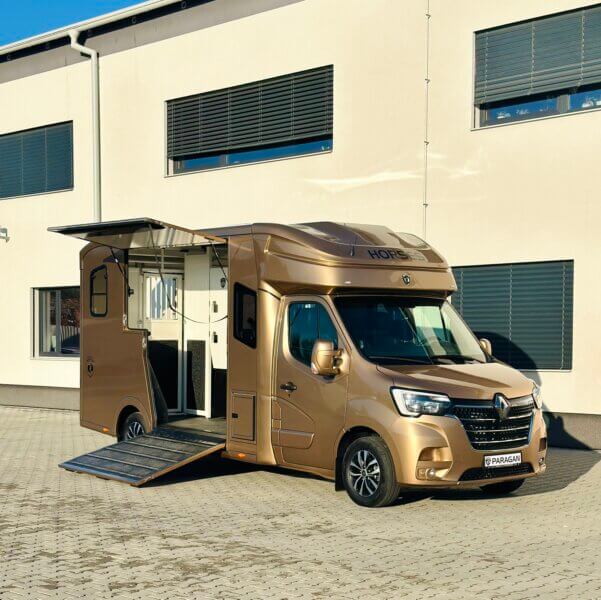 Excelsion 5XL – PARAGAN HORSEBOXES